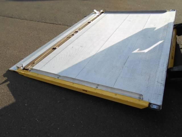 MITSUBISHI FUSOU FIGHTER 2013 Image 31