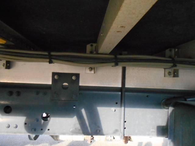 MITSUBISHI FUSOU FIGHTER 2013 Image 31