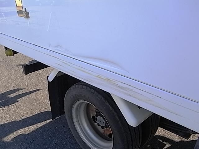 ISUZU ELF 2016 Image 31