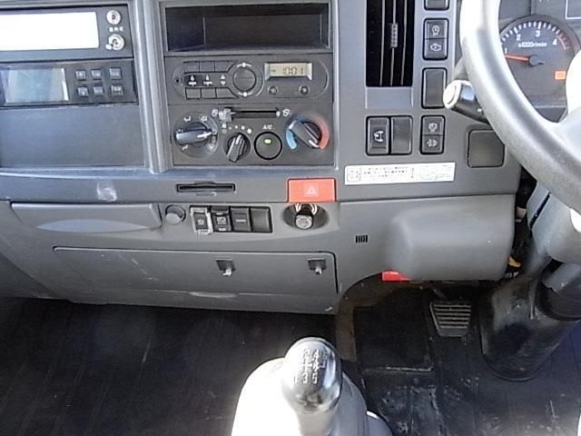 ISUZU ELF 2016 Image 31