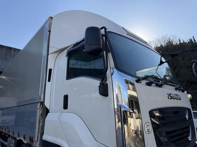 ISUZU GIGA 2018 Image 31