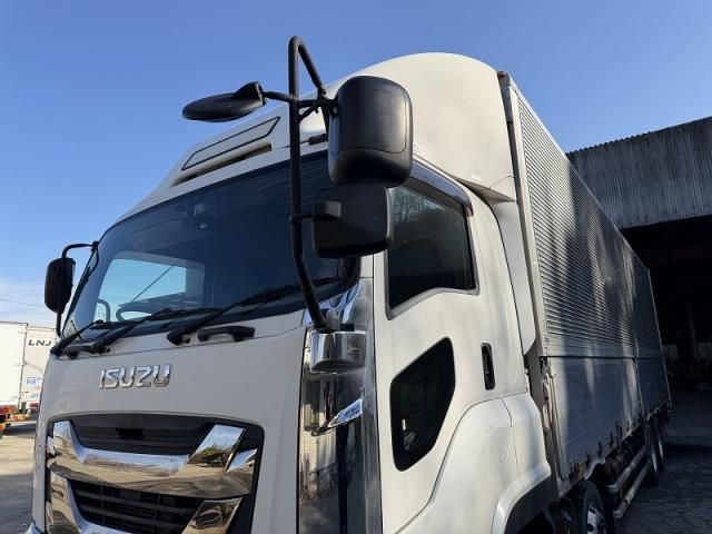 ISUZU GIGA 2018 Image 31