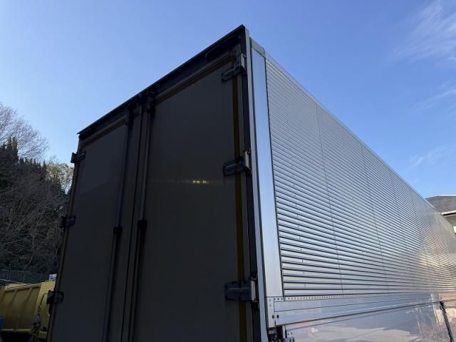 ISUZU GIGA 2018 Image 31