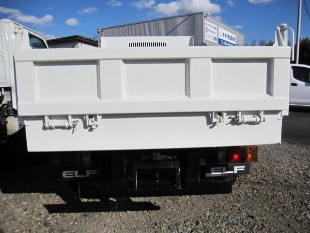 ISUZU ELF 2003 Image 31