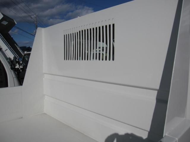 ISUZU ELF 2003 Image 31