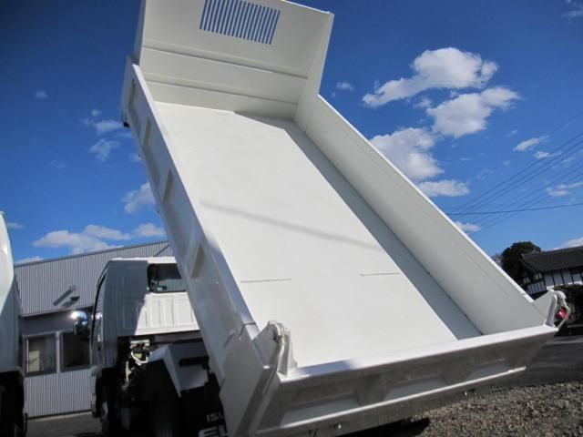 ISUZU ELF 2003 Image 31