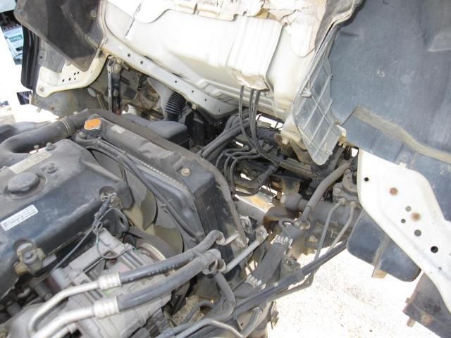 ISUZU ELF 2000 Image 31