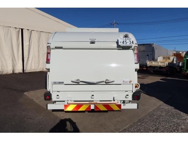 MITSUBISHI CANTER 2020 Image 31