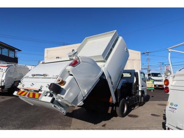 MITSUBISHI CANTER 2020 Image 31