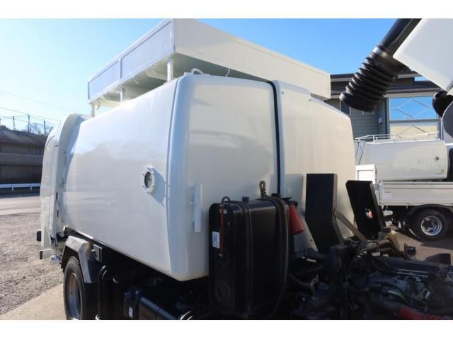 MITSUBISHI CANTER 2020 Image 31