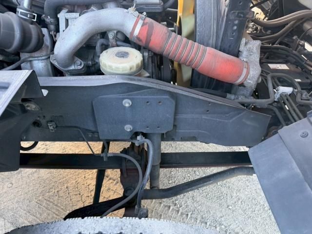 ISUZU FORWARD 2015 Image 31