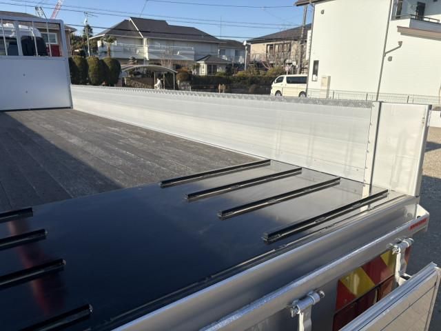 MITSUBISHI FUSOU FIGHTER 2024 Image 31