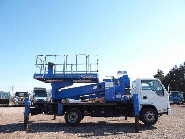 ISUZU ELF 2015 Image 31