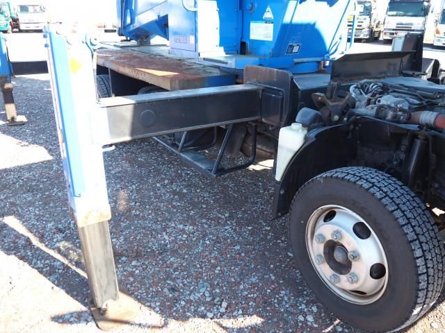 ISUZU ELF 2015 Image 31