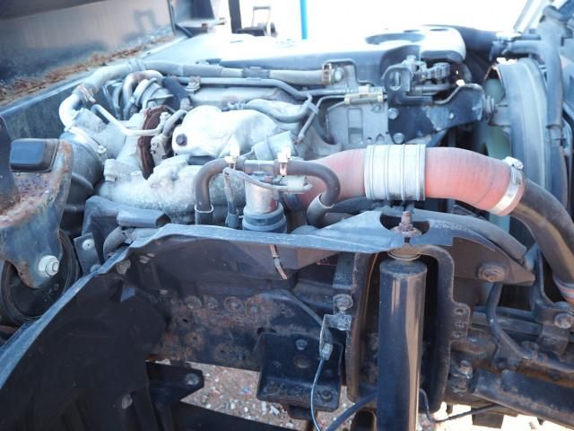 ISUZU ELF 2015 Image 31