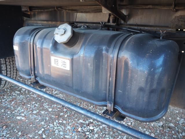 ISUZU ELF 2015 Image 31