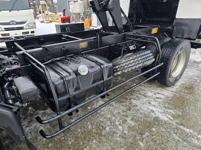 ISUZU FORWARD 2012 Image 31