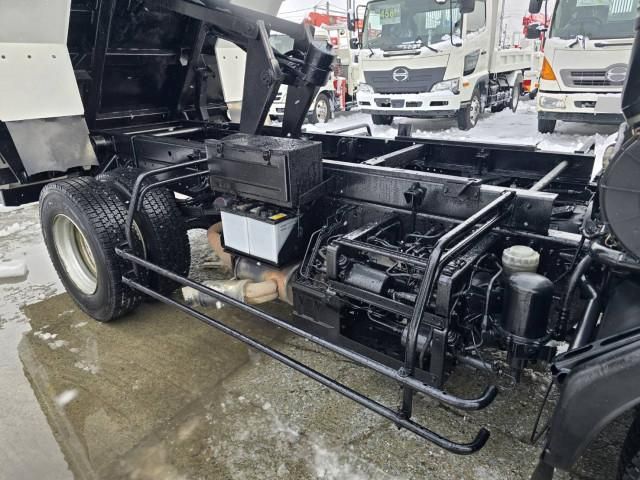 ISUZU FORWARD 2012 Image 31