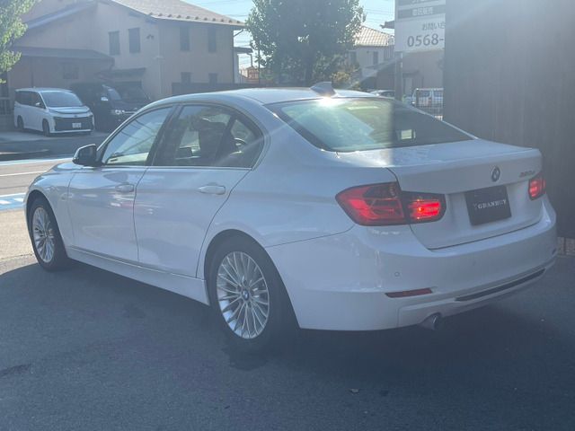 BMW 3SERIES SEDAN 2015 Image 31