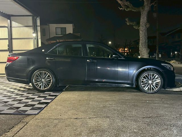 TOYOTA CROWN SEDAN 2013 Image 31