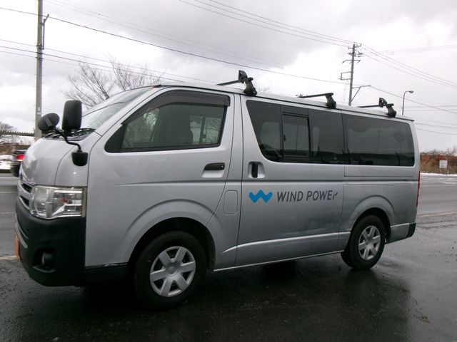 TOYOTA HIACE VAN 4WD 2012 Image 31