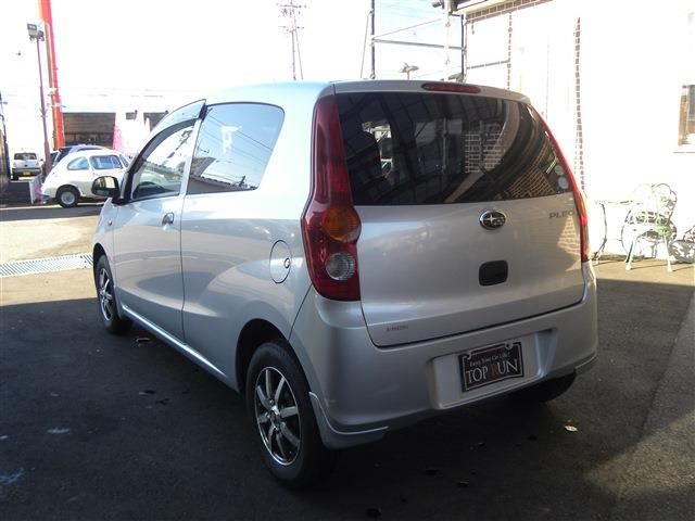 SUBARU PLEO VAN 2013 Image 31