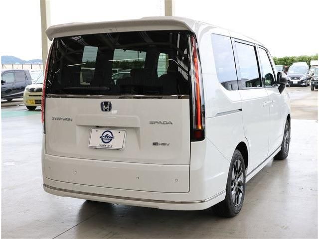 HONDA STEPWAGON E:HEV SPAD 2025 Image 31