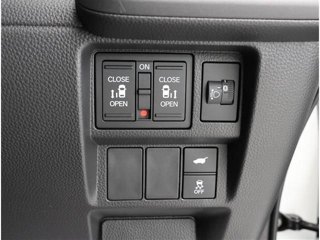 HONDA STEPWAGON E:HEV SPAD 2025 Image 31