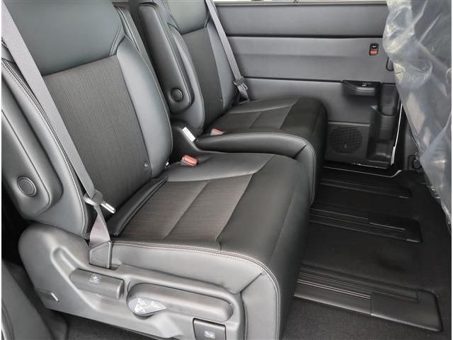 HONDA STEPWAGON E:HEV SPAD 2025 Image 31