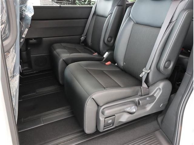 HONDA STEPWAGON E:HEV SPAD 2025 Image 31