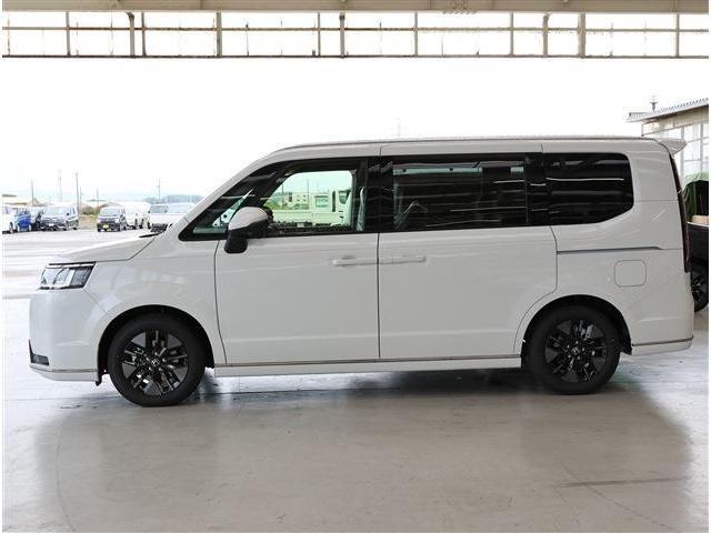 HONDA STEPWAGON E:HEV SPAD 2025 Image 31