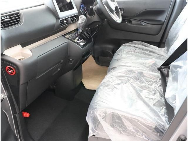 MITSUBISHI DELICA MINI 2025 Image 31