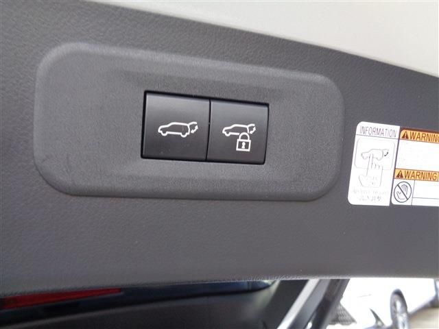 TOYOTA LEXUS NX350H AWD 2022 Image 31