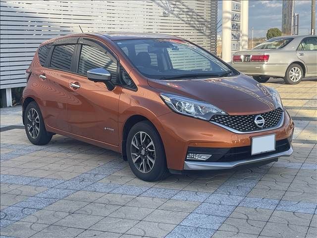 NISSAN NOTE 2017 Image 31