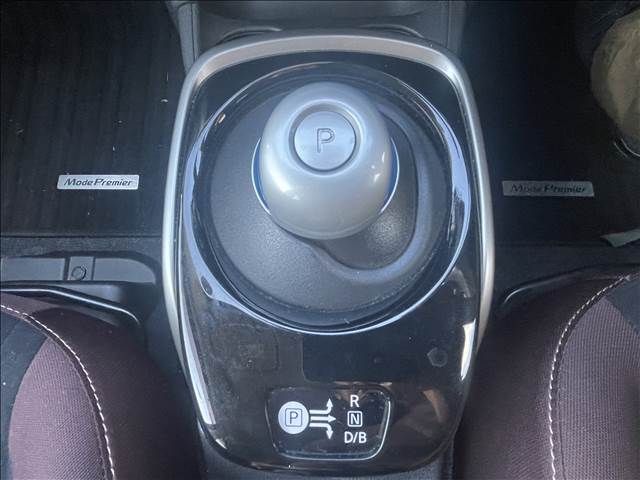 NISSAN NOTE 2017 Image 31