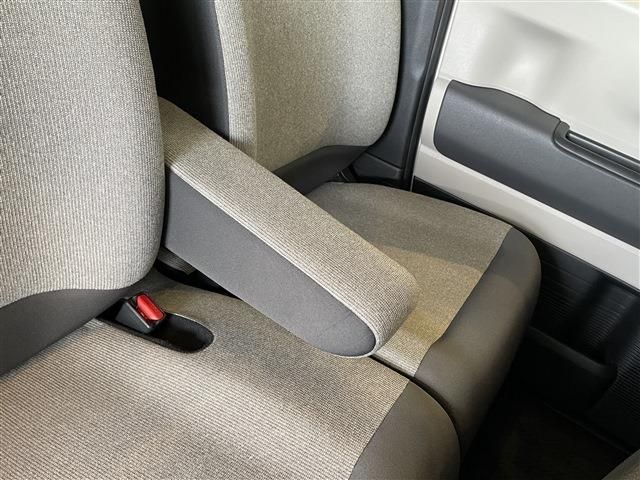 HONDA N BOX 2024 Image 31