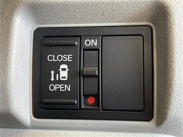 HONDA N BOX 2024 Image 31