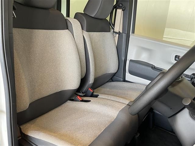 HONDA N BOX 2024 Image 31