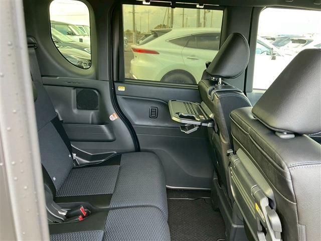 DAIHATSU TANTO CUSTOM 2025 Image 31