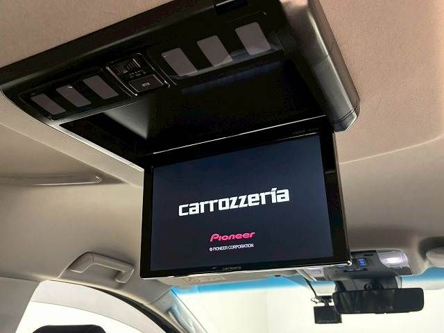 TOYOTA VELLFIRE 2018 Image 31