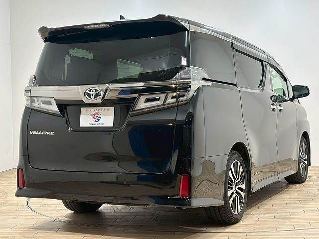 TOYOTA VELLFIRE 2018 Image 31
