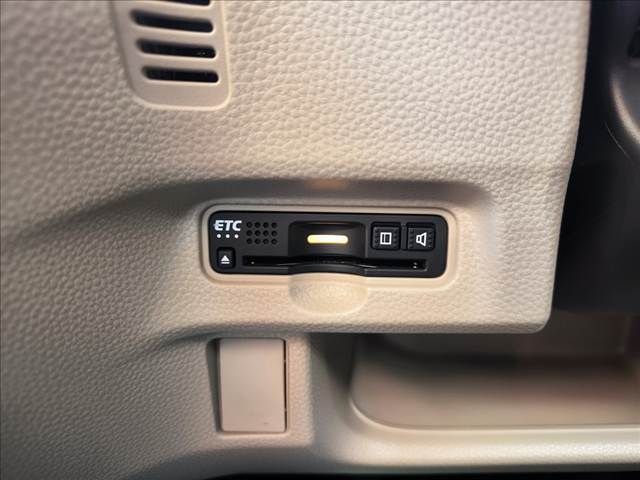 HONDA N BOX 2019 Image 31