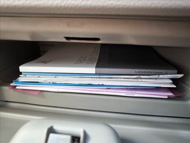 HONDA N BOX 2019 Image 31