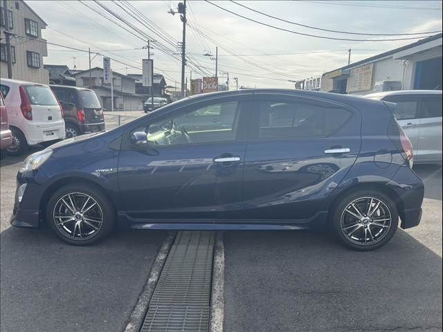 TOYOTA AQUA 2016 Image 31