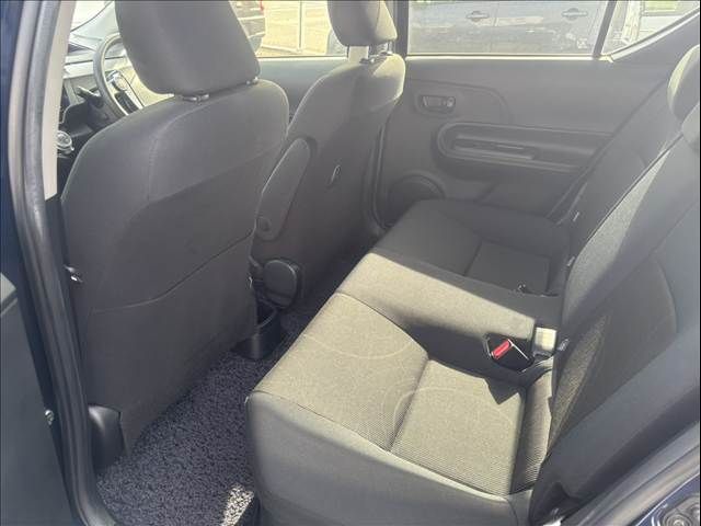 TOYOTA AQUA 2016 Image 31