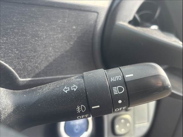 TOYOTA AQUA 2016 Image 31