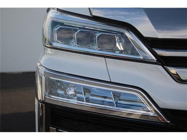 TOYOTA VELLFIRE  HYBRID 4WD 2020 Image 31