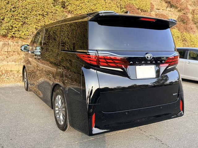 TOYOTA ALPHARD HYBRID 2026 Image 31