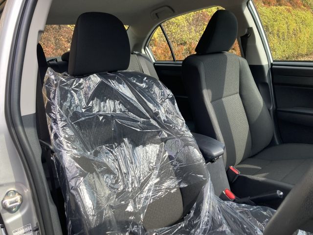 TOYOTA COROLLA AXIO HYBRID 2026 Image 31