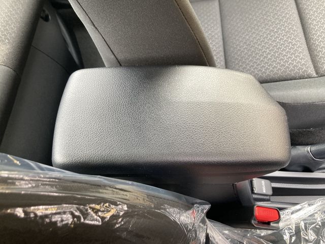 TOYOTA COROLLA AXIO HYBRID 2026 Image 31